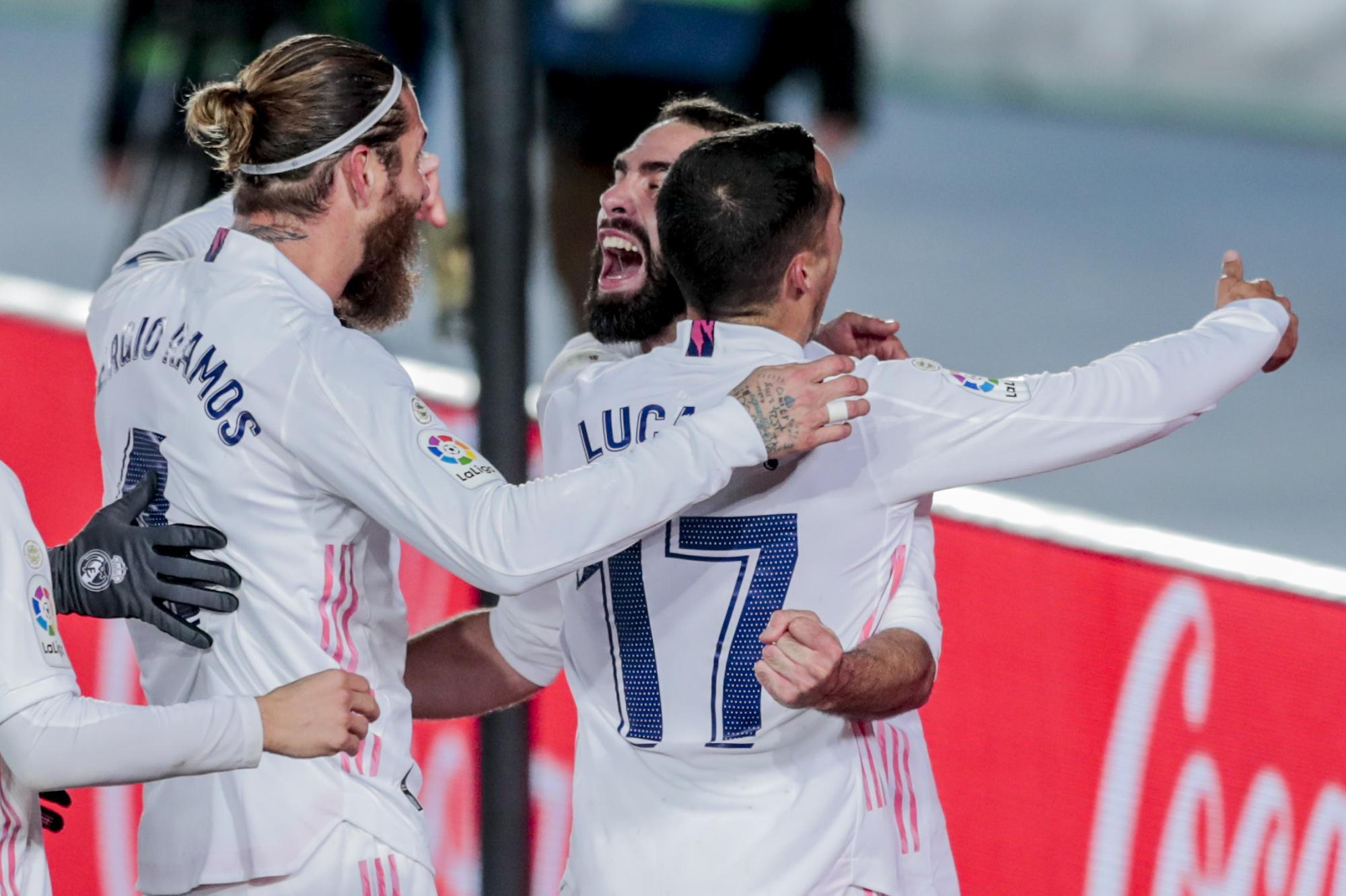 Real Madrid se impone con autoridad en derbi 2-0 al Atlético Real Madrid se impone con autoridad en derbi 2-0 al Atlético