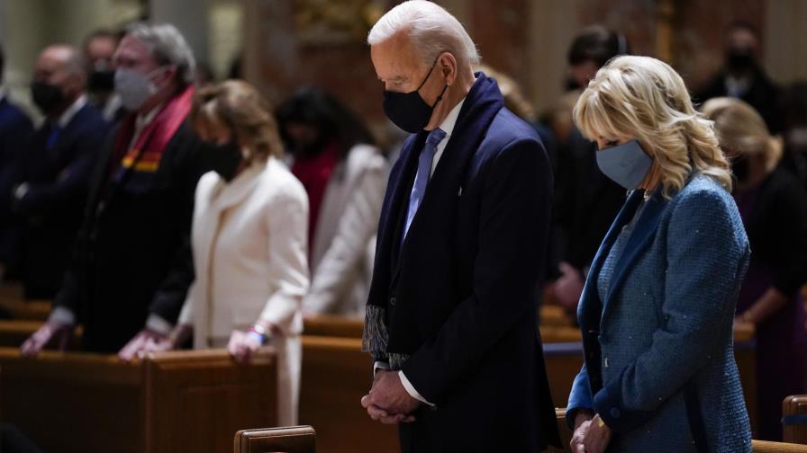 Obispos católicos a Biden: no comulgue si apoya el aborto
