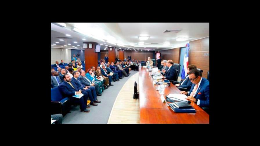 Discusiones sobre voto automatizado inician este martes con reunión en la Junta Discusiones sobre voto automatizado inician este martes con reunión en la Junta