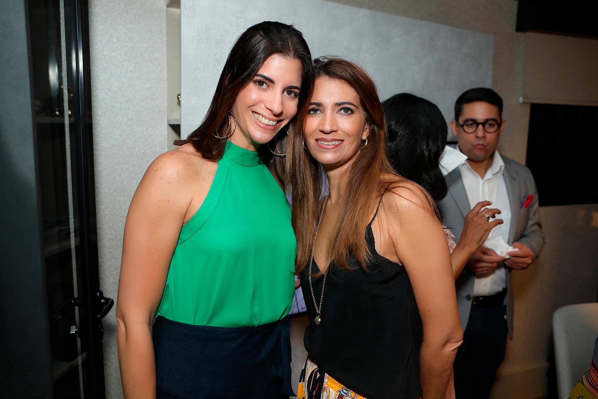 Ana Rosina y Olga Capano.