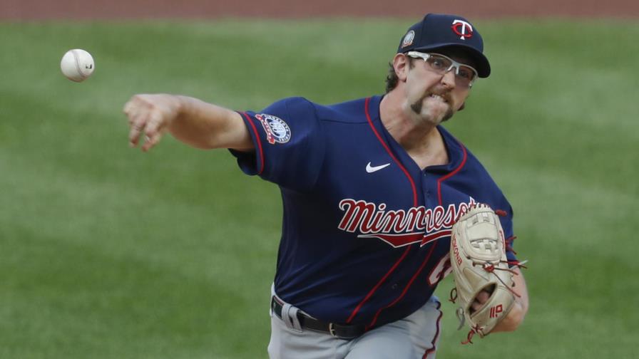 Dobnak brilla y domina a los Piratas en triunfo de Mellizos Dobnak brilla y domina a los Piratas en triunfo de Mellizos