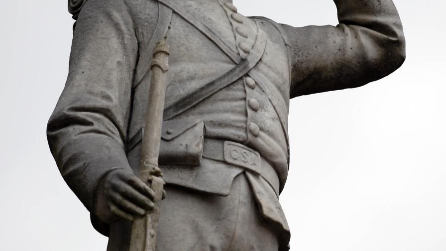 Universidad de Mississippi corre monumento a la Confederación