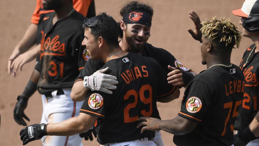 Orioles completan barrida sobre Nacionales