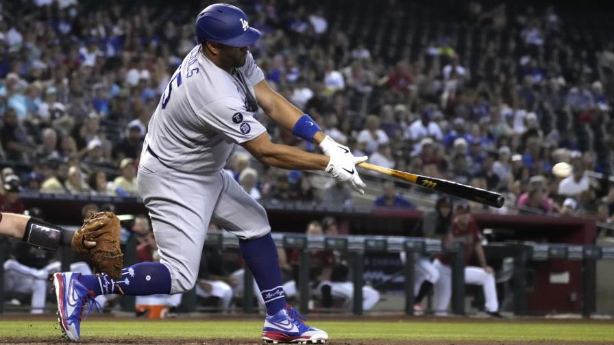 Dodges blanquean 13-0 a Diamondbacks; Pujols produce 3