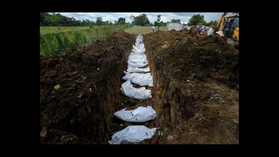 Exhuman 4 víctimas de invasión de EEUU en caribe panameño Exhuman 4 víctimas de invasión de EEUU en caribe panameño