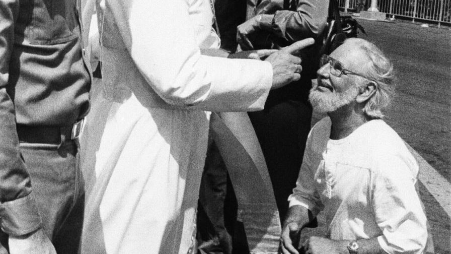 Muere Ernesto Cardenal, poeta del evangelio y la revolución