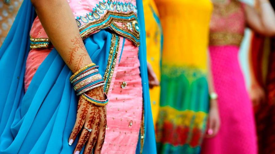 Adolescente de 17 años vende a su esposa para comprar un teléfono inteligente