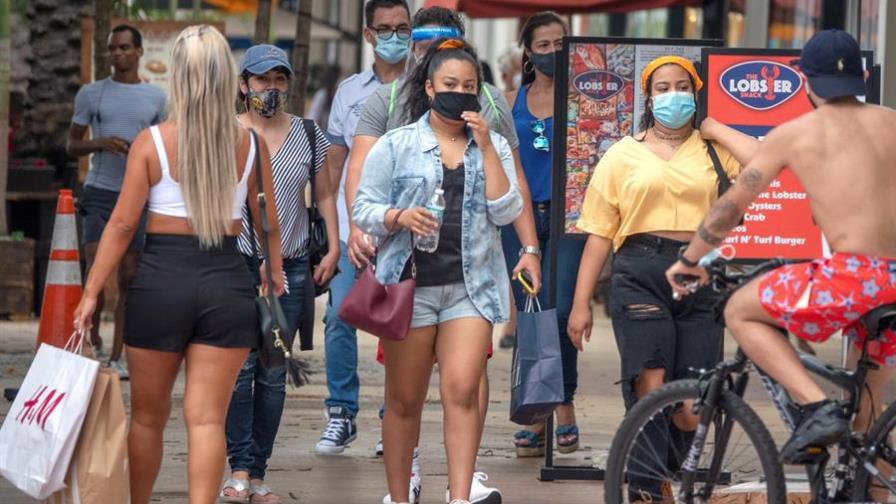 Economía de EE.UU. mejora pero sigue muy por debajo de inicio de la crisis