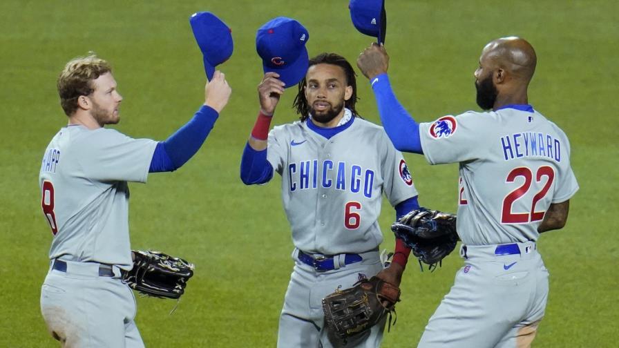 Cachorros superan 5-0 a los Piratas con ayuda de Lester