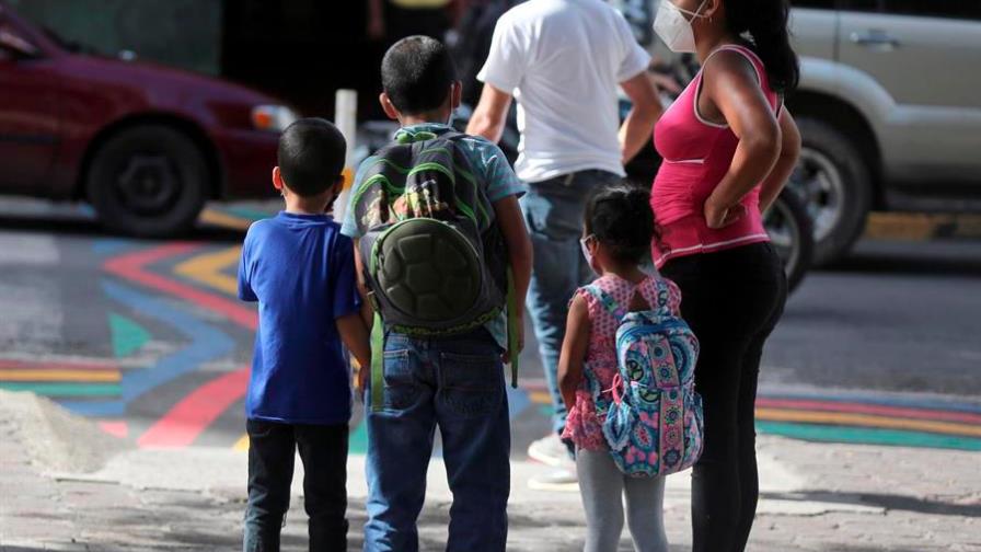 Cerca de uno de cada seis niños en el mundo vive en pobreza extrema