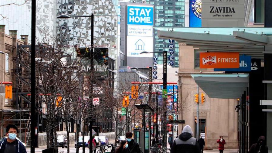 El ritmo de infección de COVID-19 empieza a ralentizarse en Canadá