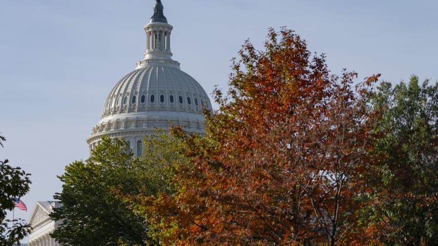 Demócratas buscan incluir ayuda a migrantes en plan de Biden Demócratas buscan incluir ayuda a migrantes en plan de Biden