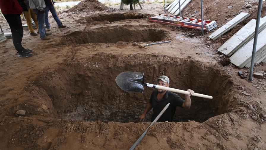 México: Residentes de La Mora sopesan si se quedan o se van