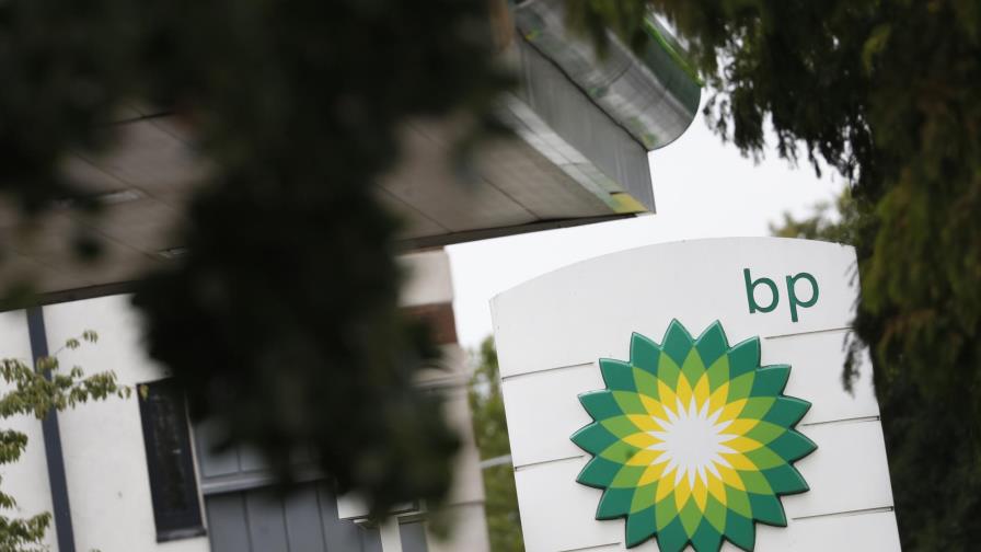 Ganancias de BP suben a la par de los precios del petróleo