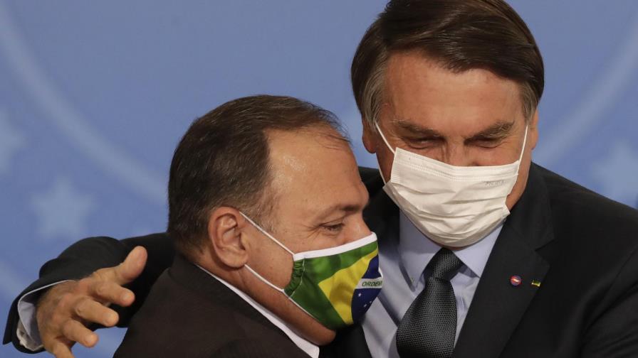 Bolsonaro nombra a 4to ministro de Salud durante pandemia