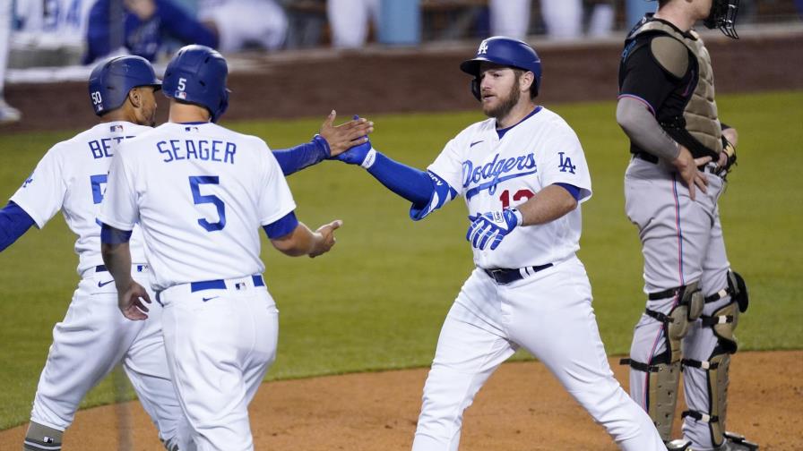 Kershaw poncha a 11, Dodgers superan a Miami 9-6