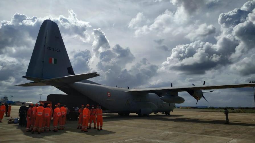 India espera a un fuerte ciclón en pleno brote de COVID-19