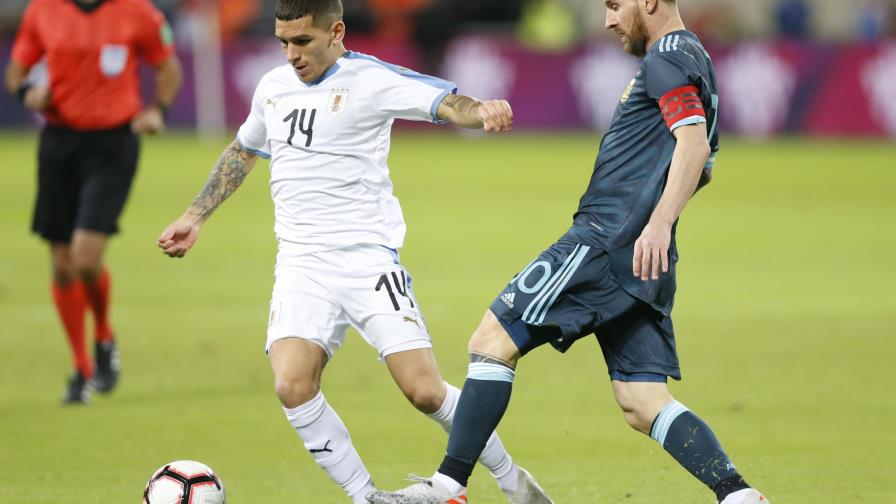 Argentina y Uruguay empatan 2-2 en amistoso en Tel Aviv Argentina y Uruguay empatan 2-2 en amistoso en Tel Aviv