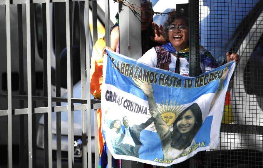 Fernández de Kirchner se defiende en primer juicio