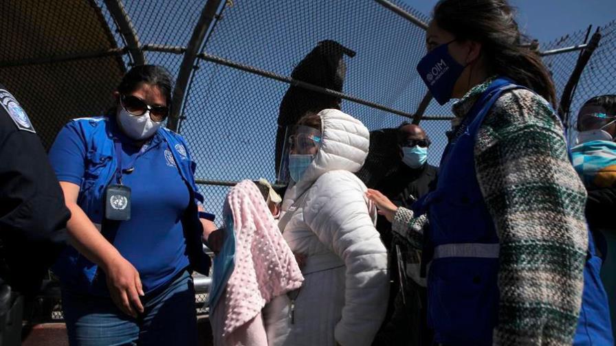 EE.UU. no deportará a quienes vayan a recoger a menores detenidos en frontera