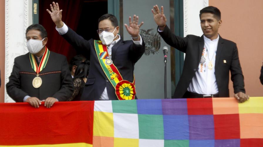 Arce en Bolivia: 100 días de mandato sin grandes cambios