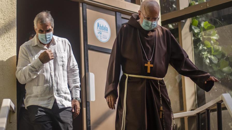 Influyente cardenal de EEUU se interesa en vacunas cubanas