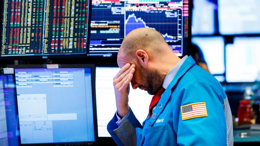 Gobierno de EE.UU. contacta a principales bancos tras caídas en bolsa