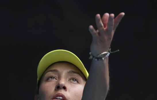 Nadal gana en 3 sets y avanza a octavos en Australia