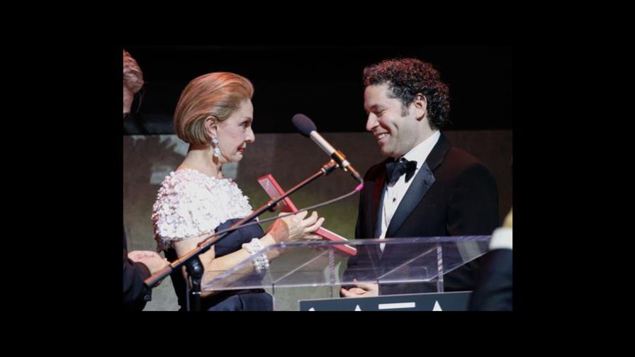 Gustavo Dudamel recibe premio de las artes en Nueva York