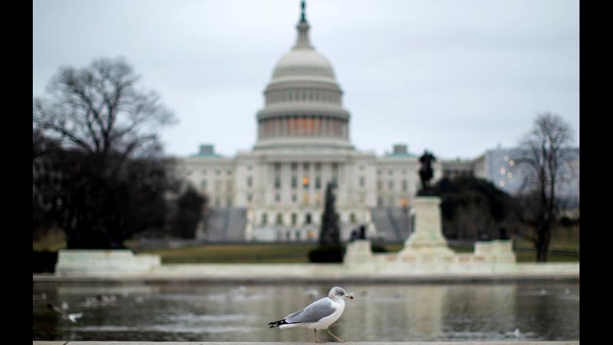 Trump invita líderes Congreso a Casa Blanca para solucionar cierre Gobierno
