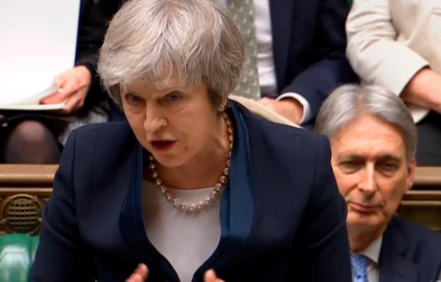 El Parlamento británico rechaza el acuerdo del “Brexit de May”
