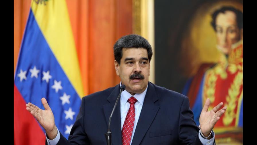 Maduro dice que la posición de Sánchez le puso “en el trasero” de Trump