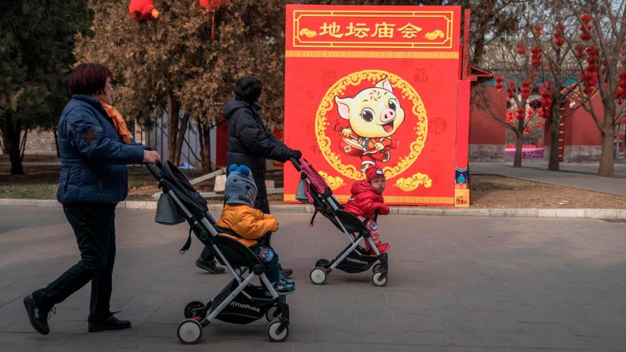 Limitan gasto de dote matrimonial ante escasez de mujeres chinas casaderas