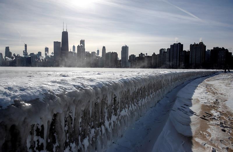 La ola de frío polar se retira de EE.UU. tras dejar al menos 21 muertos
