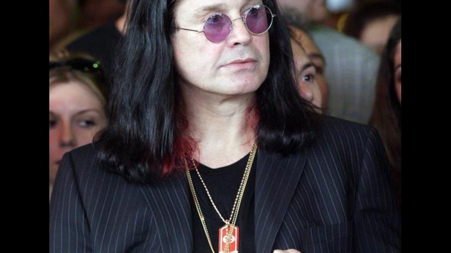 Ozzy Osbourne, hospitalizado por complicaciones de una gripe