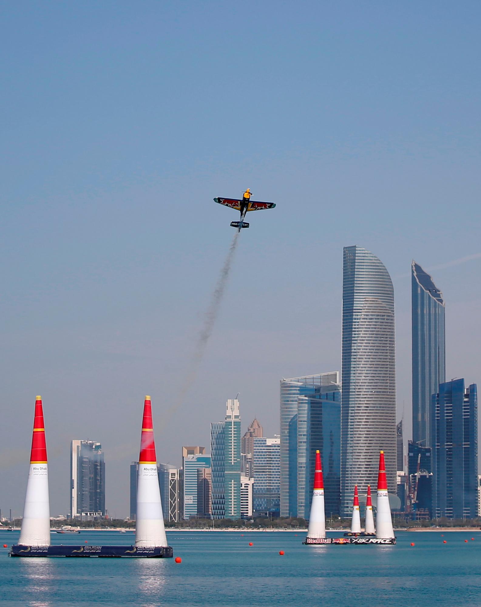 Campeonato del Mundo de Red Bull Air Race 2019 en Abu Dhabi