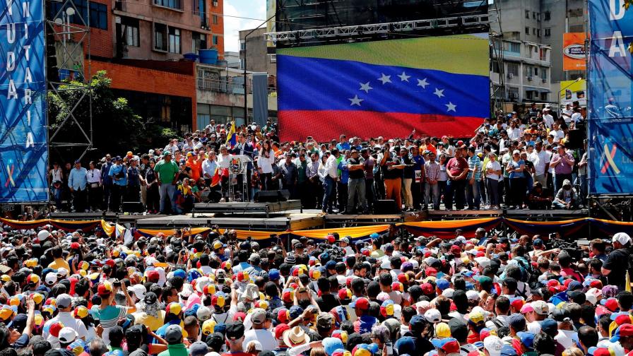 El “Efecto Guaidó” vuelve a llenar las calles por la ayuda humanitaria