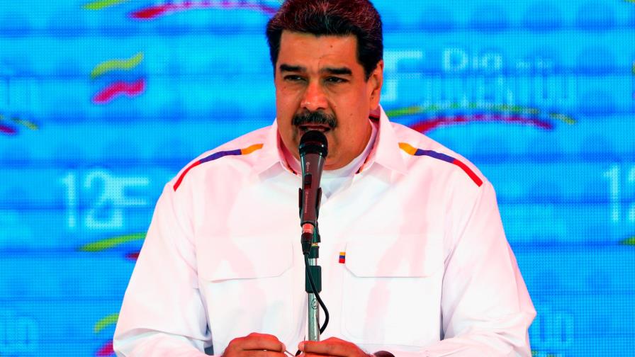 Maduro pide que se alejen de Venezuela “las amenazas de invasión militar” Maduro pide que se alejen de Venezuela “las amenazas de invasión militar”