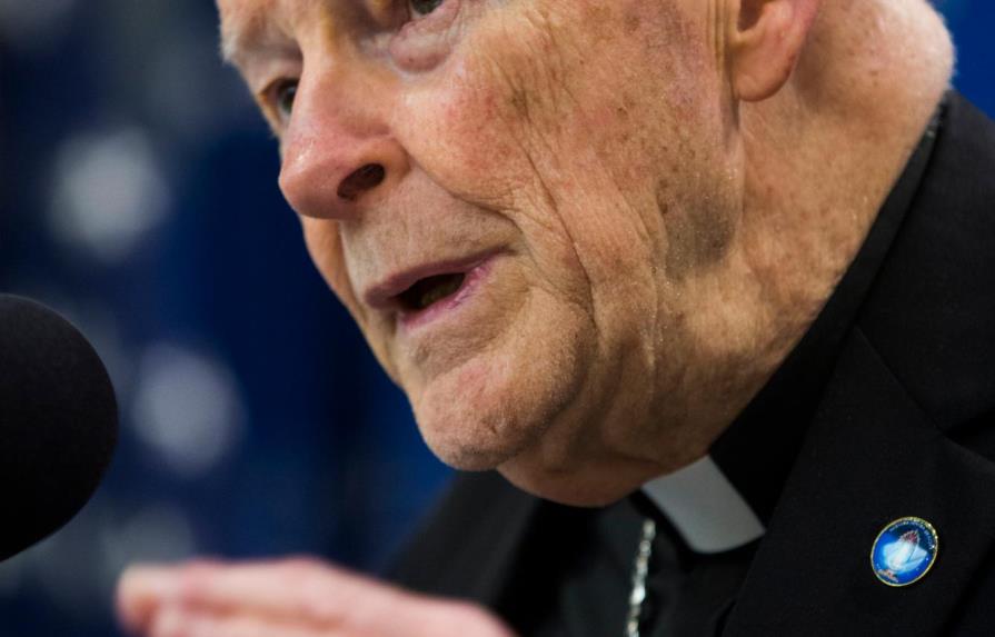 El Vaticano expulsa a un excardenal por abusos sexuales, algo inédito