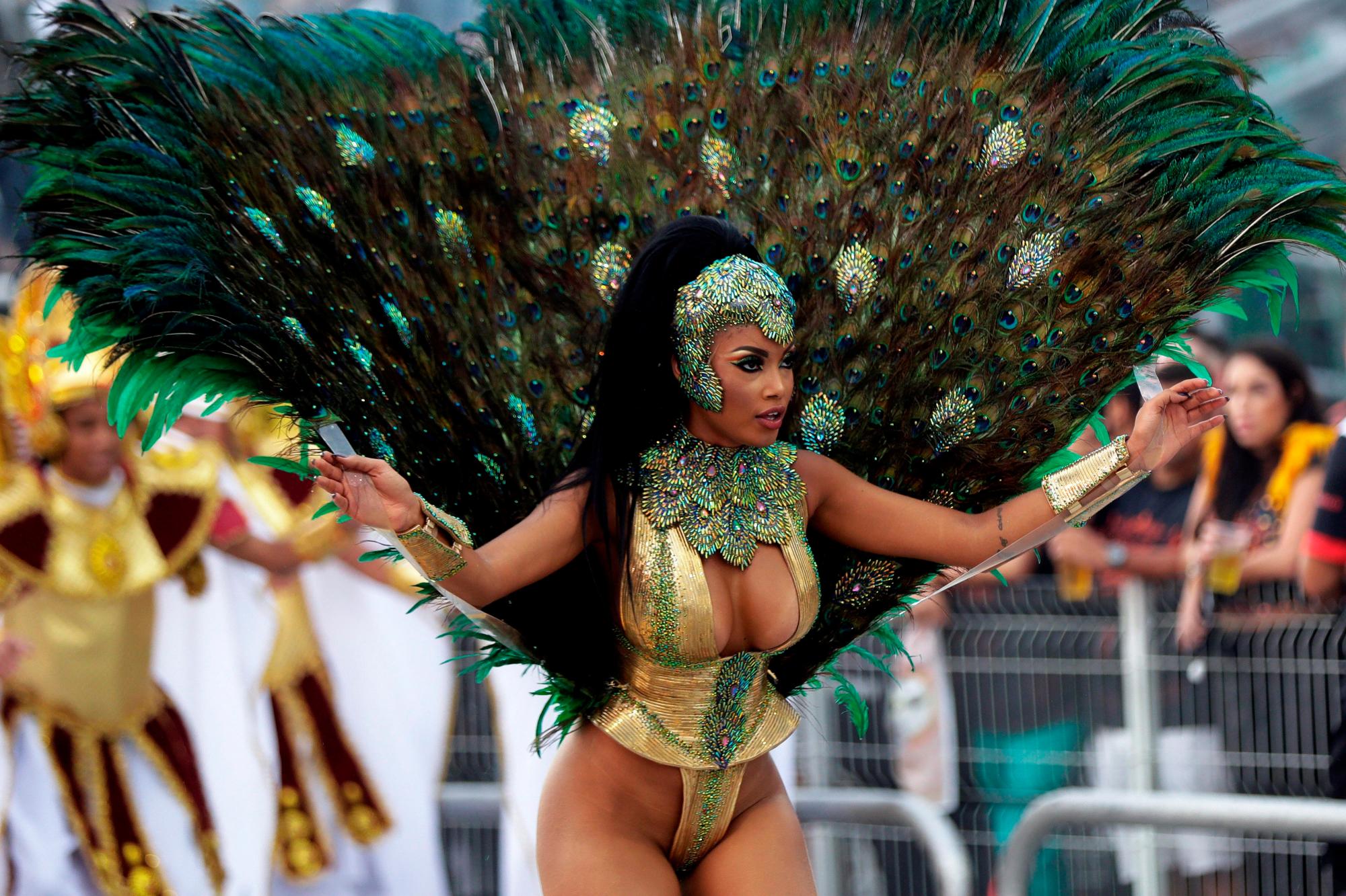 Celebración del carnaval en Brasil