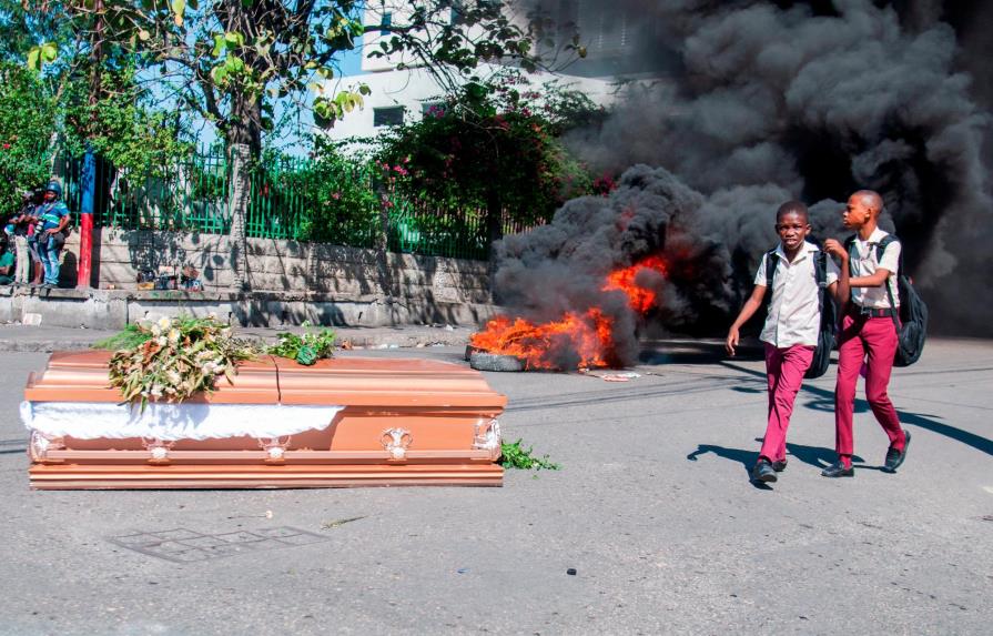 Protestas en Haití en medio de sepelio de cuatro fallecidos en pasadas manifestaciones