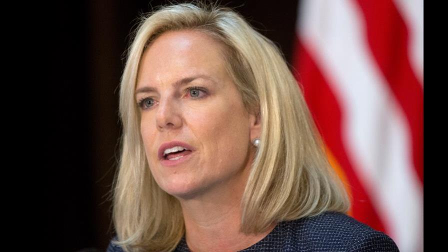 Trump anuncia la salida de la secretaria de Seguridad Nacional, Kirstjen Nielsen