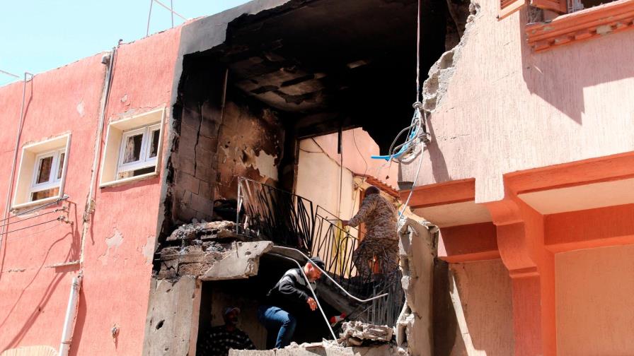 ONU busca unidad para contener violencia en Libia, mientras caen cohetes sobre Trípoli