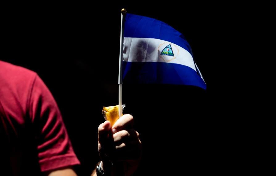 Banco ligado a Daniel Ortega cierra tras sanciones EEUU