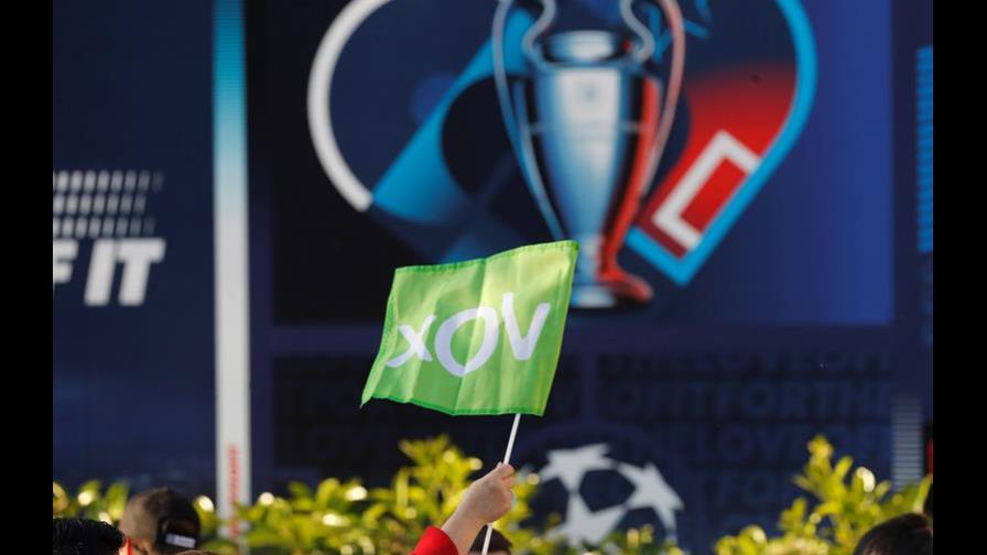 La extrema derecha entra con fuerza, pero no tanta, en el Parlamento español