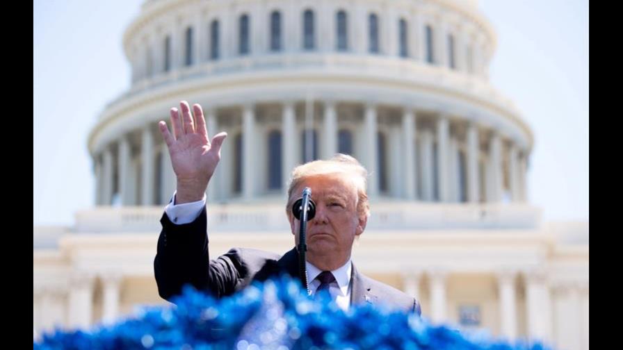Trump pide admitir a más inmigrantes jóvenes y cualificados en Estados Unidos