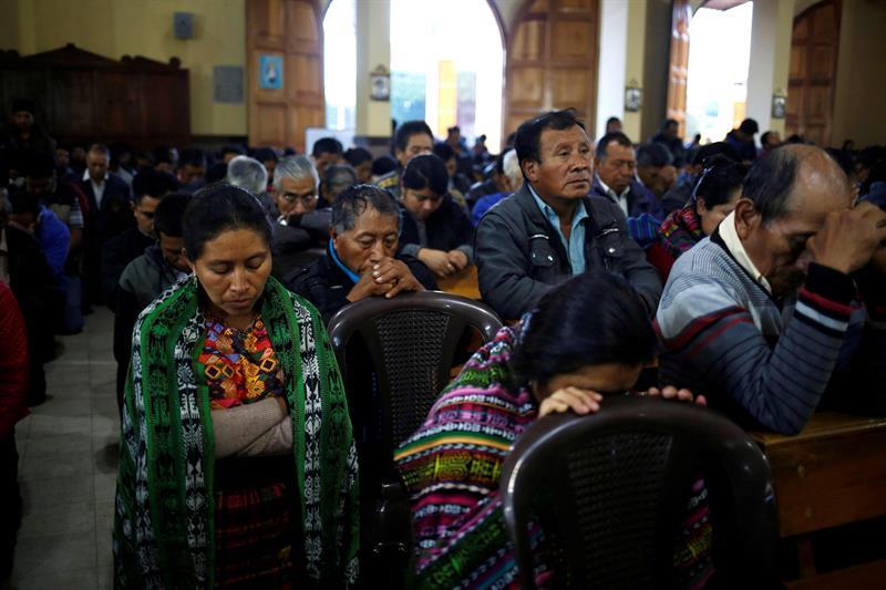 Al menos 10 heridos en una veintena de incidentes electorales en Guatemala