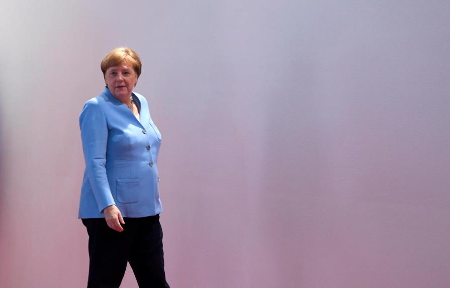 Angela Merkel habla sobre su estado de salud tras temblores 