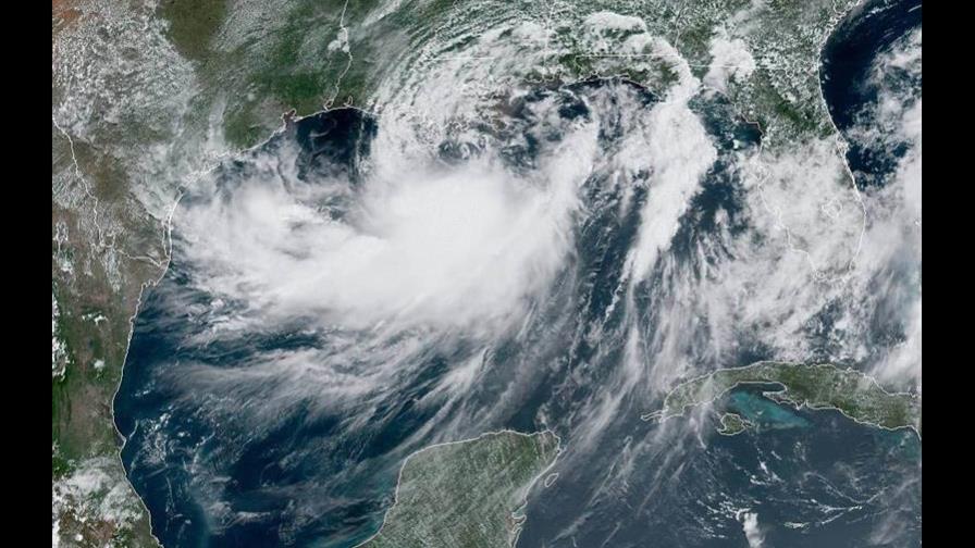 La población de Luisiana se prepara para el impacto de la tormenta Barry