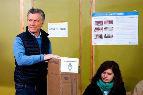 Macri dice que primarias de este domingo definirán los próximos 30 años de Argentina